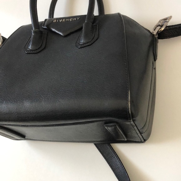 Gorgeous Givenchy Bag - Picture 12 of 16